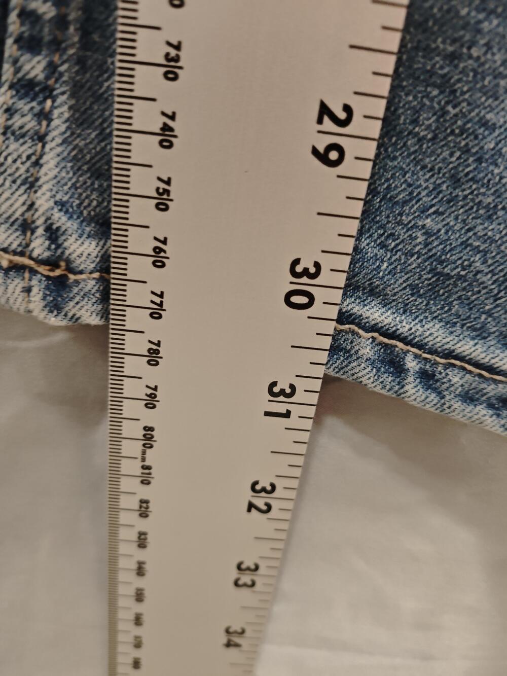 Lee Jeans Womens 18L Light Wash Stretch Denim Slim Tapered 5-Pocket Zip Fly - Picture 8 of 16